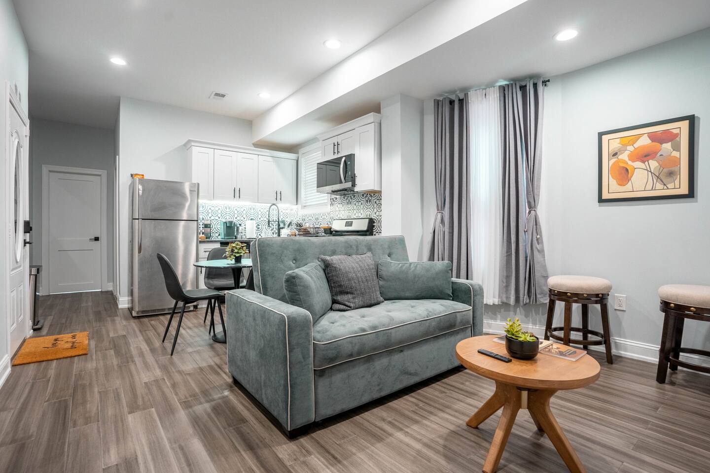 Spacious 2BR Loft | Ideal for Families & Longer Stays near CHOP, Penn Medicine, and Drexel